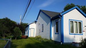 painting contractor New Berlin before and after photo 1765206871062_11694923_930059450368407_1845916715326607537_n